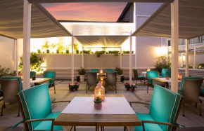 Отель Lalahan Hotel  Стамбул